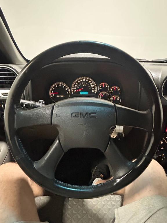 used 2004 GMC Envoy XUV car, priced at $4,999