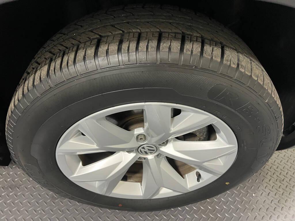 used 2018 Volkswagen Atlas car, priced at $16,799