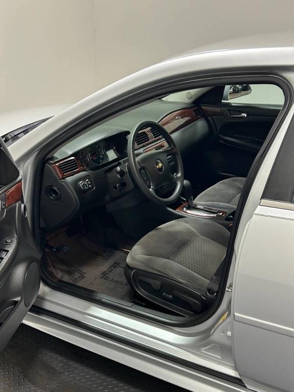 used 2009 Chevrolet Impala car, priced at $6,999