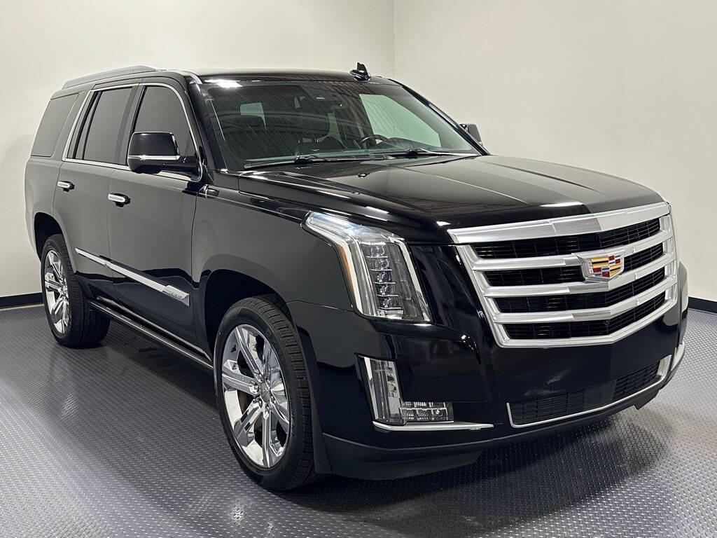 used 2015 Cadillac Escalade car, priced at $20,999