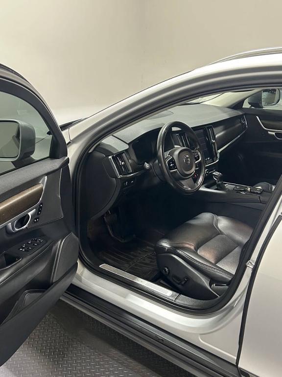 used 2018 Volvo V90 Cross Country car, priced at $19,999