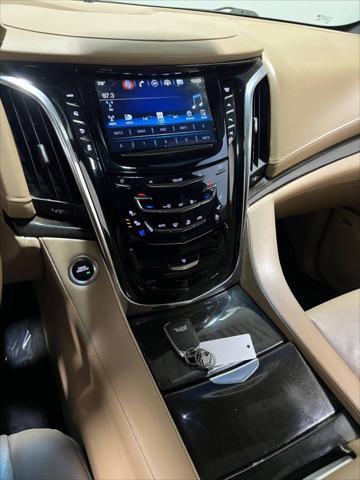 used 2018 Cadillac Escalade ESV car, priced at $27,499