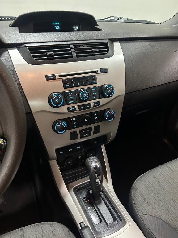 used 2009 Ford Focus car, priced at $5,799