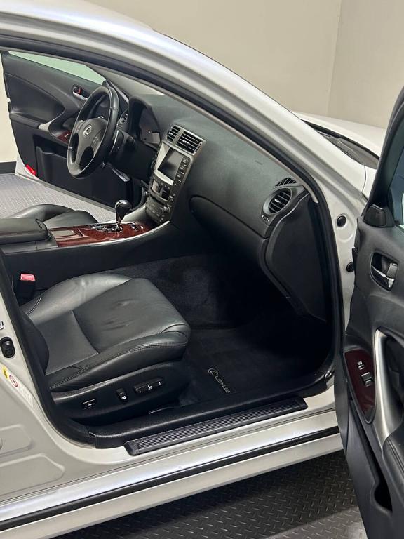 used 2007 Lexus IS 250 car, priced at $10,999