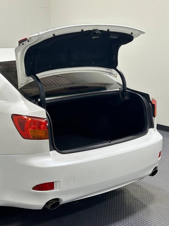 used 2007 Lexus IS 250 car, priced at $10,999