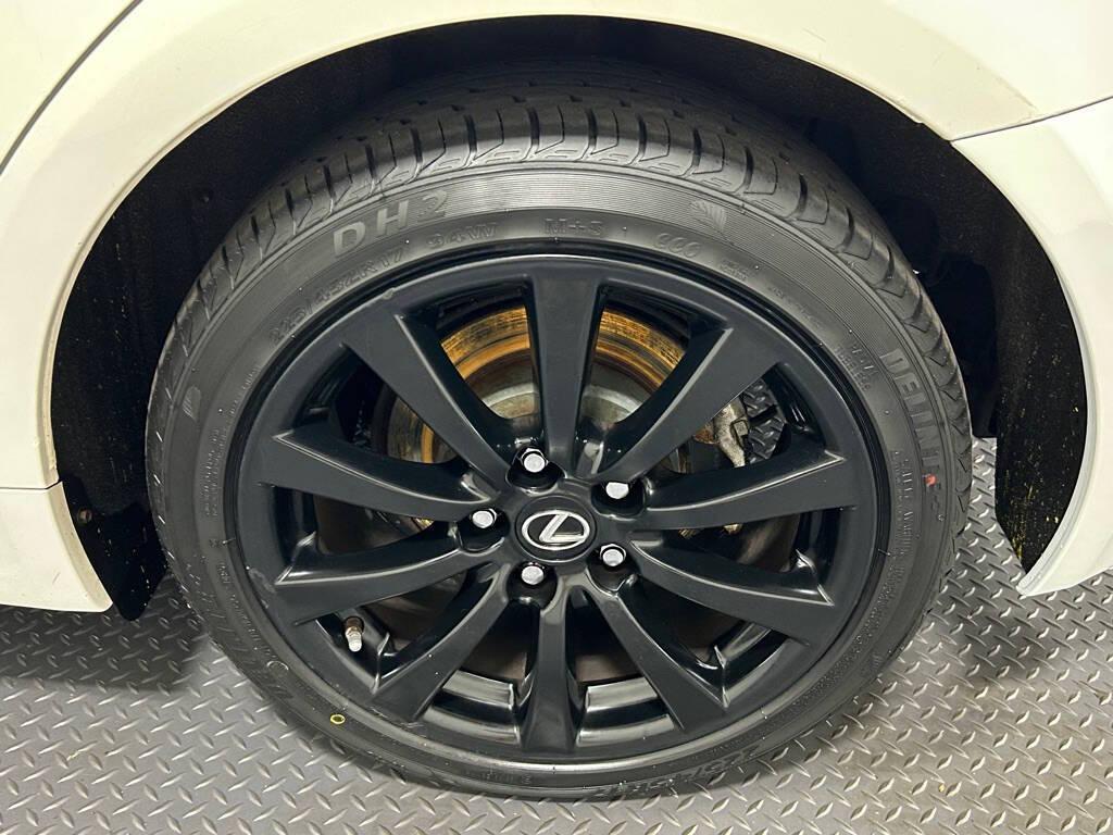 used 2007 Lexus IS 250 car, priced at $10,999
