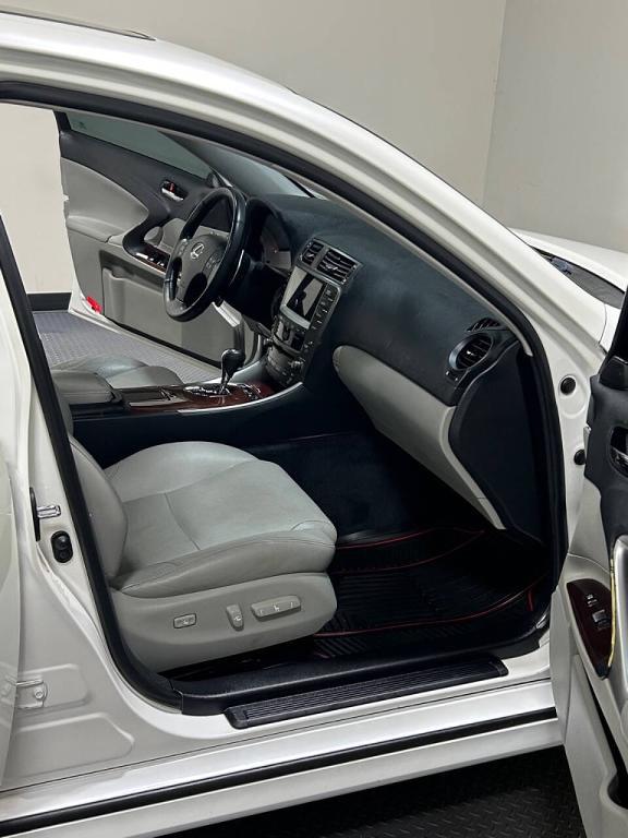 used 2007 Lexus IS 250 car, priced at $10,999