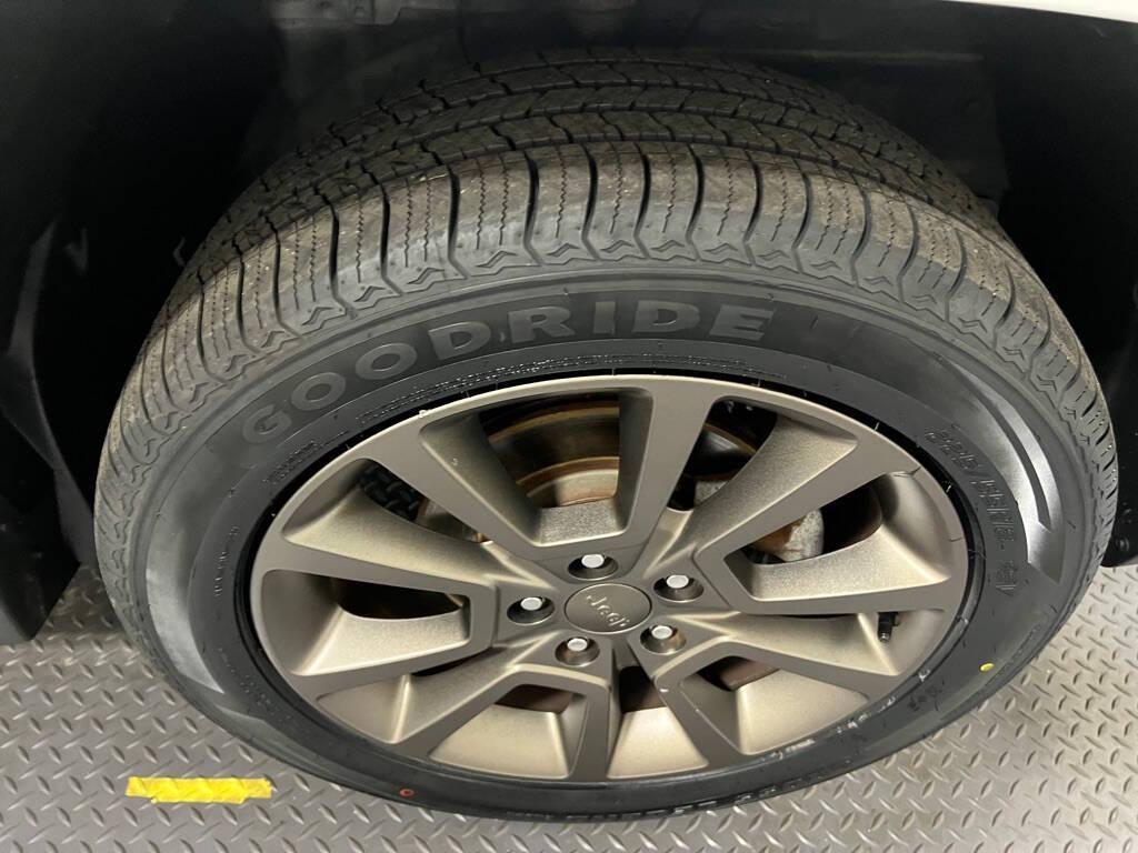 used 2016 Jeep Compass car, priced at $9,999