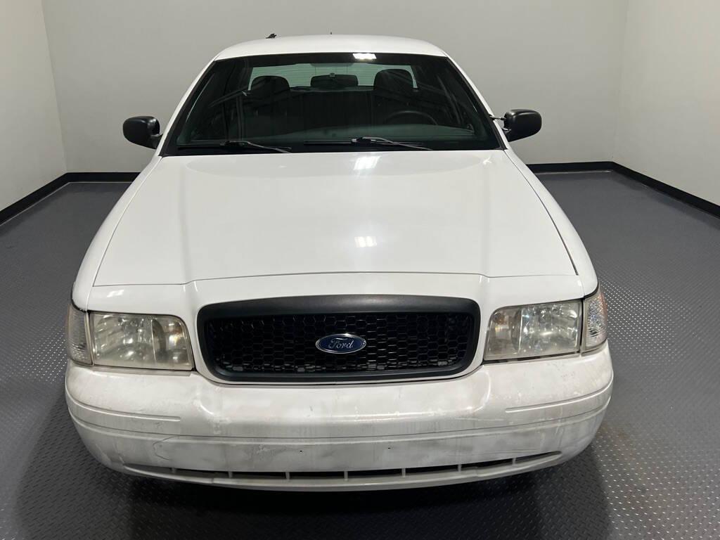 used 2009 Ford Crown Victoria car, priced at $5,499