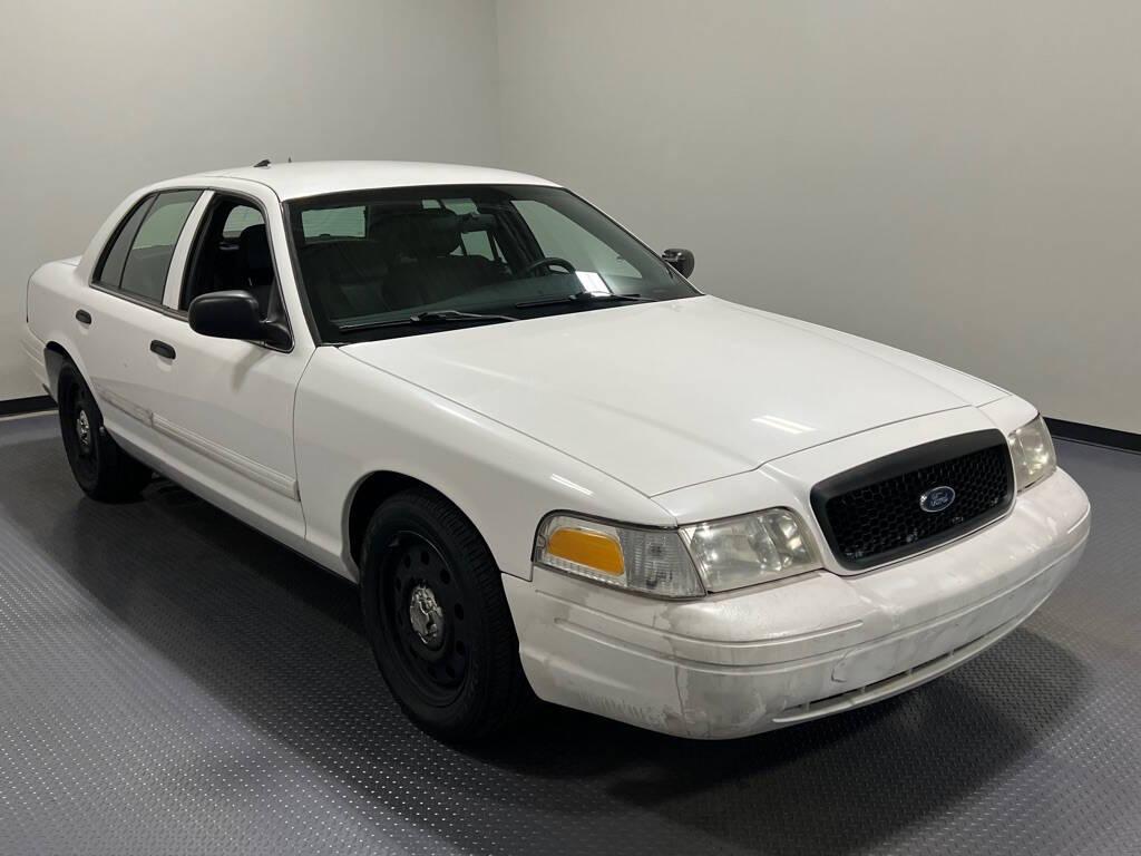 used 2009 Ford Crown Victoria car, priced at $5,499