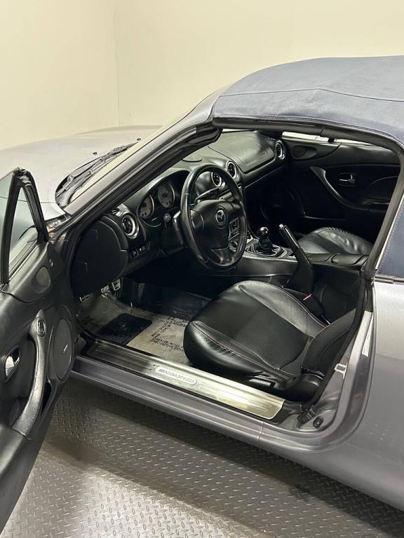 used 2004 Mazda MX-5 Miata car, priced at $13,299