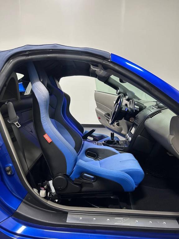 used 2006 Nissan 350Z car, priced at $12,999