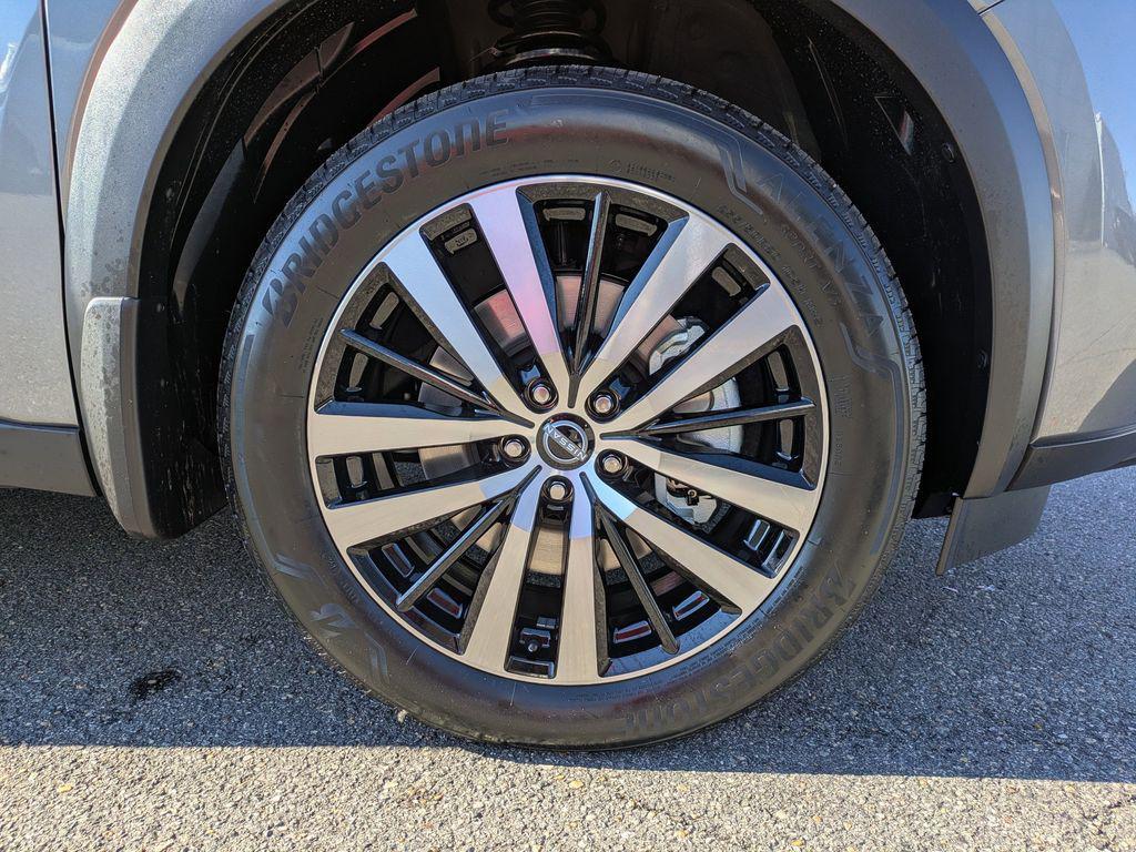 new 2025 Nissan Pathfinder car, priced at $54,500