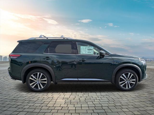 new 2024 Nissan Pathfinder car, priced at $48,175