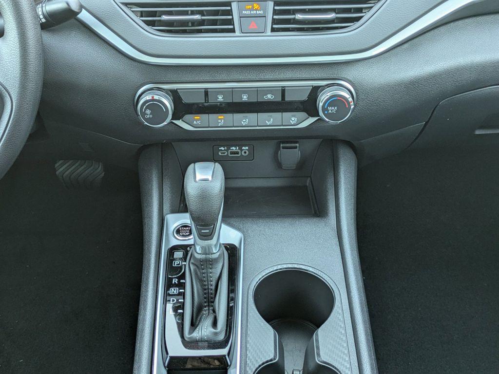 new 2025 Nissan Altima car, priced at $25,701