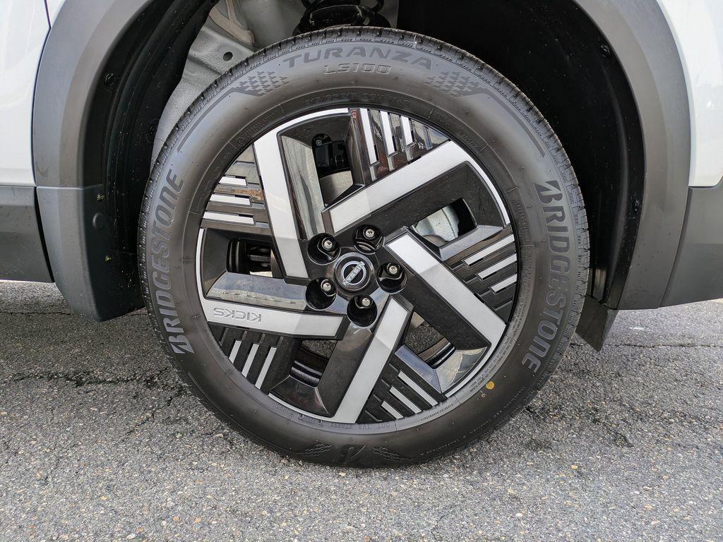 new 2026 Nissan Kicks car, priced at $28,430