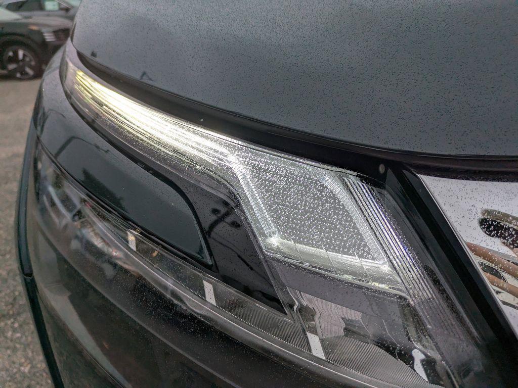 new 2025 Nissan Pathfinder car, priced at $48,722