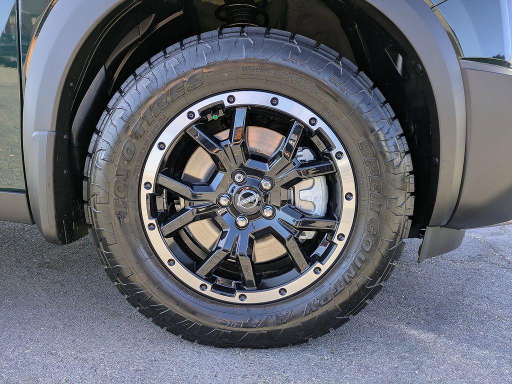 new 2025 Nissan Pathfinder car, priced at $37,357