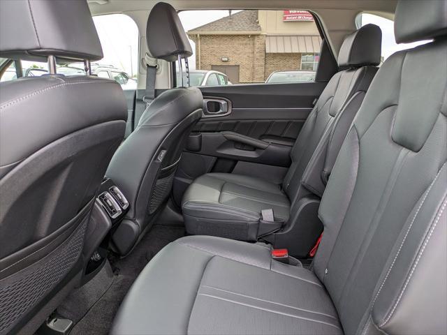 used 2024 Kia Sorento car, priced at $37,640