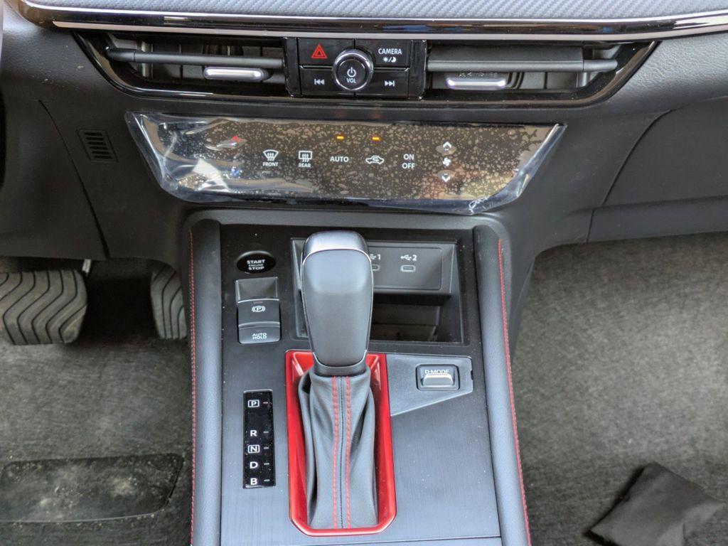 new 2025 Nissan Kicks car, priced at $25,748
