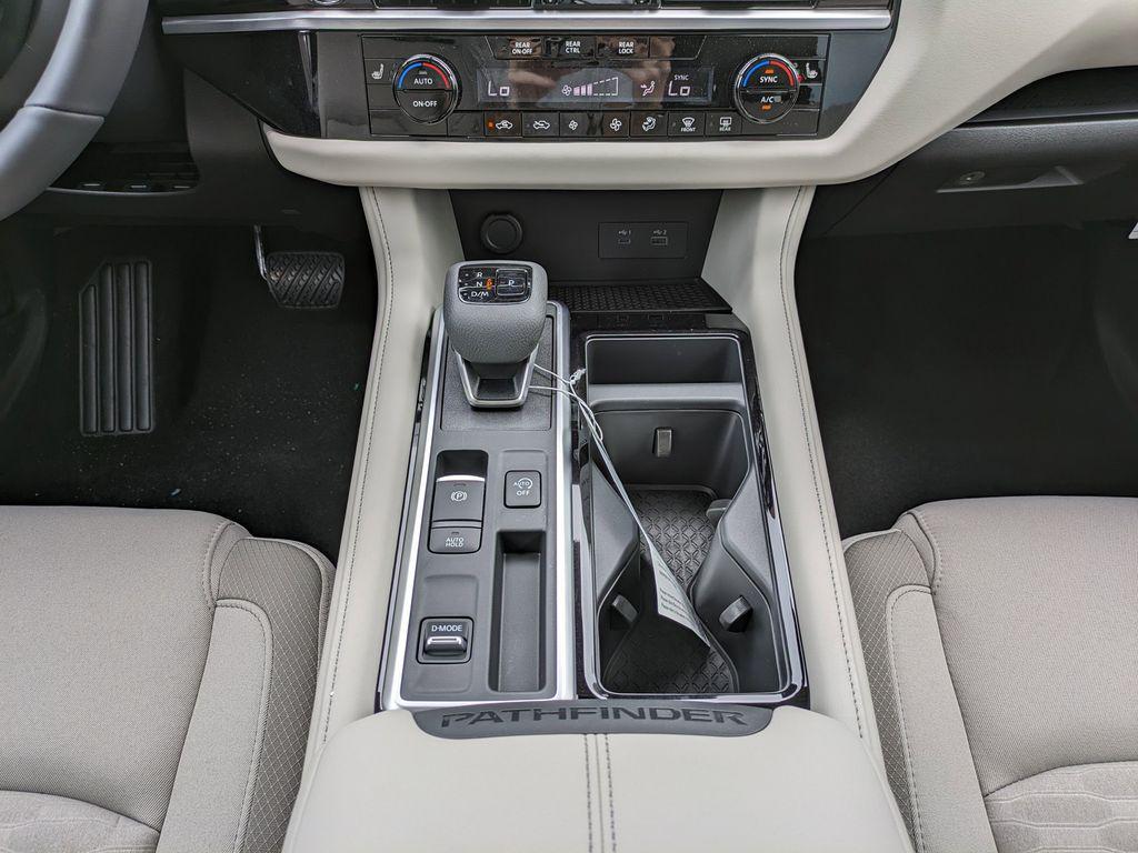 new 2025 Nissan Pathfinder car, priced at $40,344