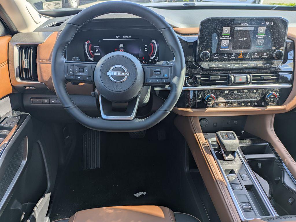 new 2025 Nissan Pathfinder car, priced at $48,209