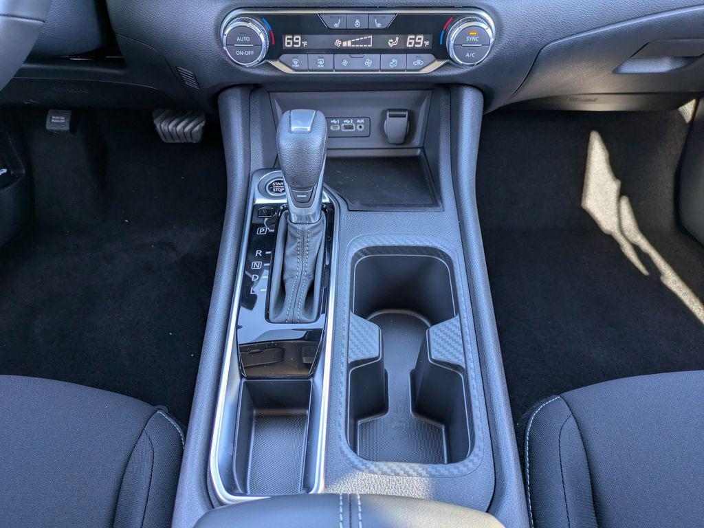 new 2025 Nissan Sentra car, priced at $21,609