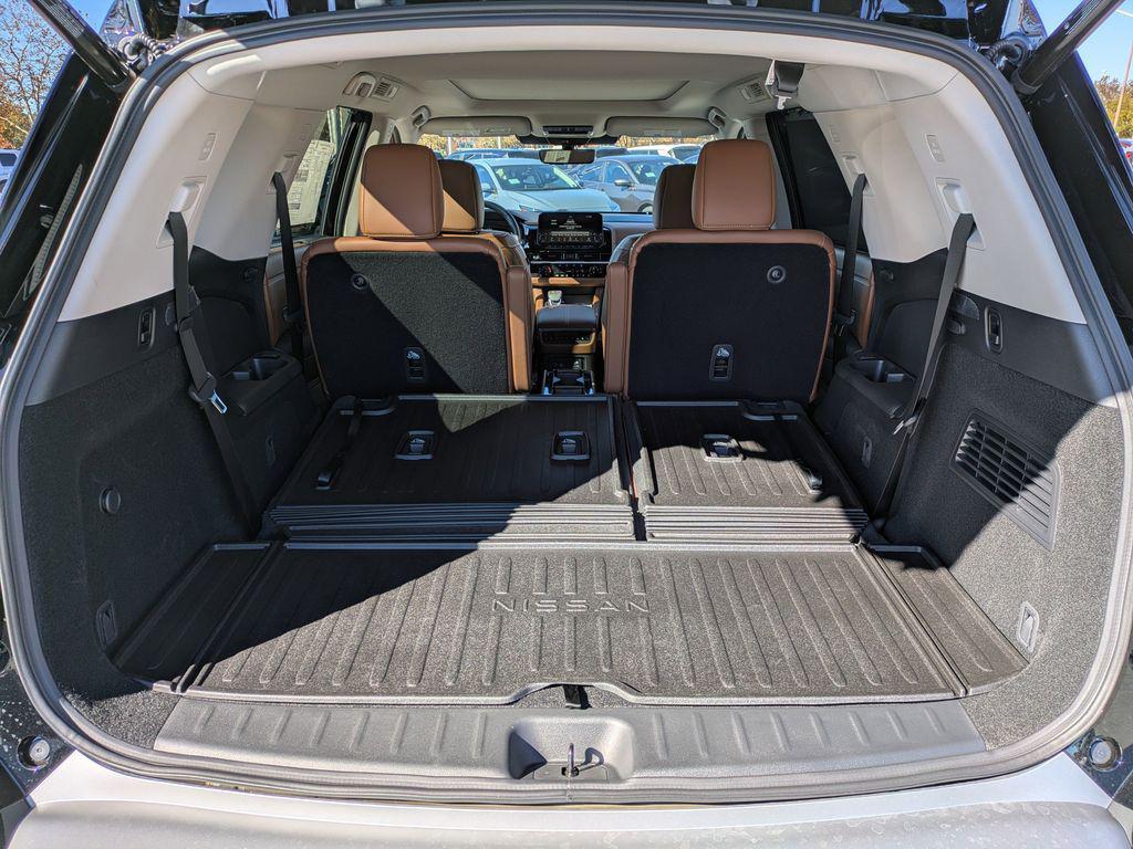 new 2025 Nissan Pathfinder car, priced at $44,285