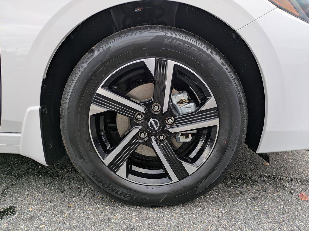 new 2025 Nissan Sentra car, priced at $21,609