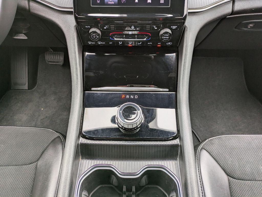used 2024 Jeep Grand Cherokee L car, priced at $29,846