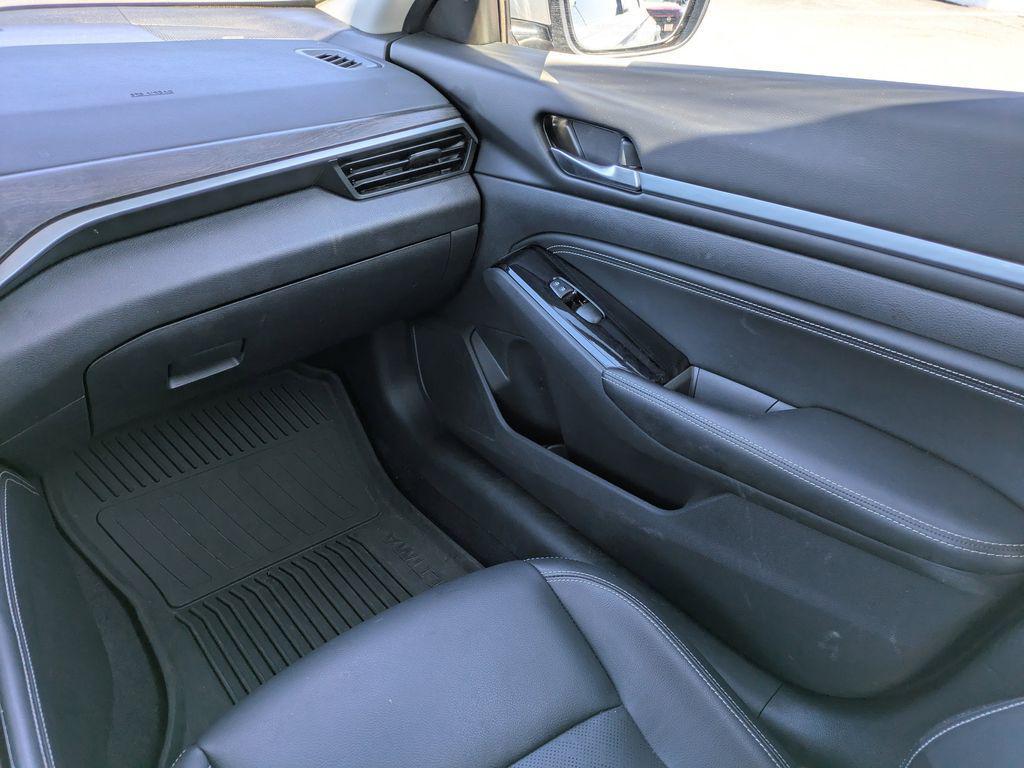 used 2023 Nissan Altima car, priced at $24,941