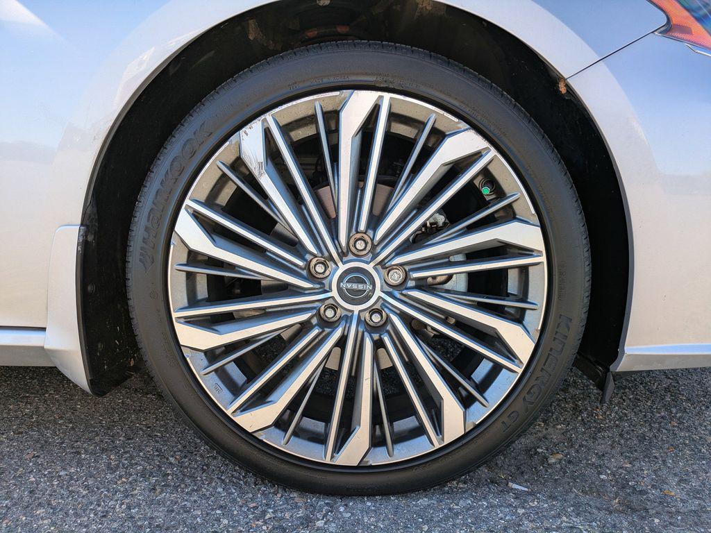 used 2023 Nissan Altima car, priced at $24,941