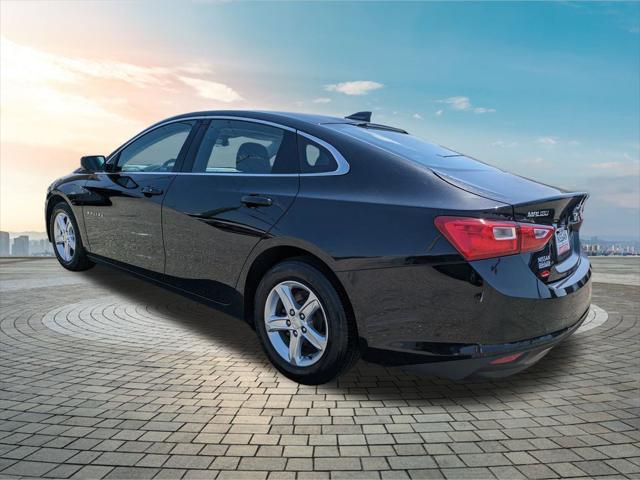 used 2022 Chevrolet Malibu car, priced at $19,911