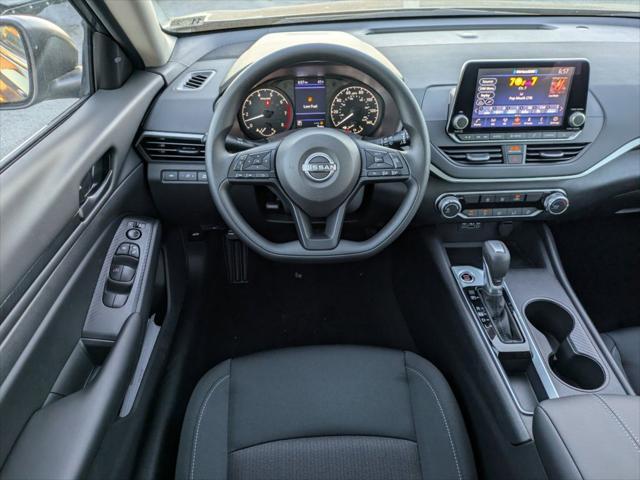 new 2025 Nissan Altima car, priced at $27,495