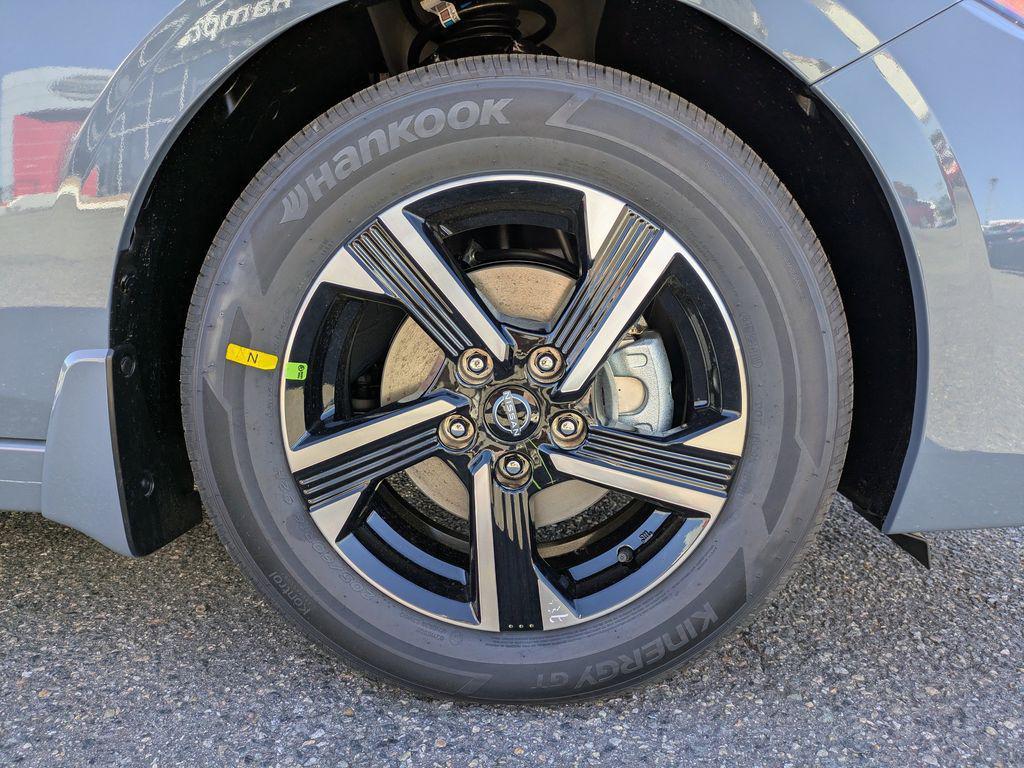 new 2025 Nissan Sentra car, priced at $22,009