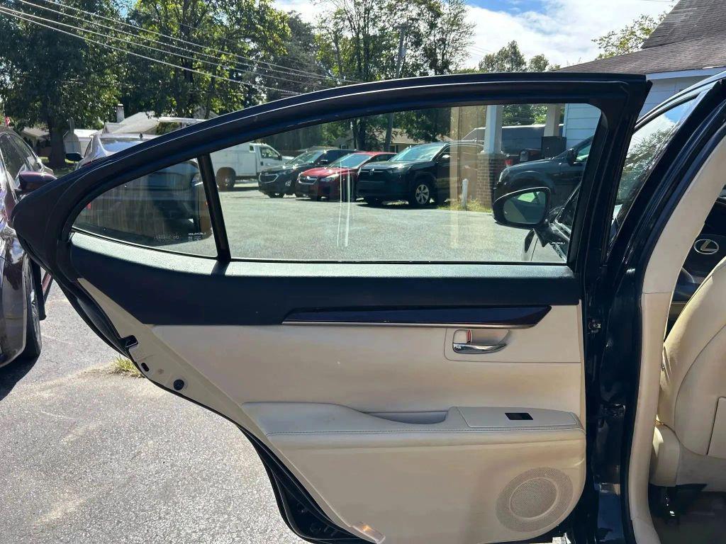 used 2014 Lexus ES 350 car, priced at $16,991