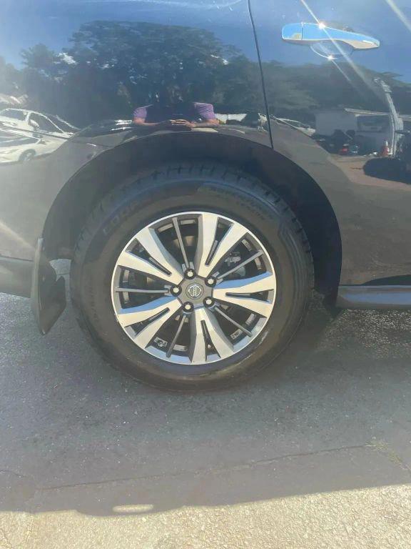 used 2017 Nissan Pathfinder car, priced at $10,991