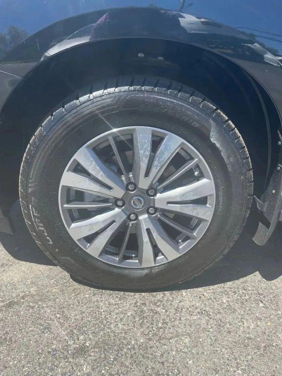 used 2017 Nissan Pathfinder car, priced at $10,991