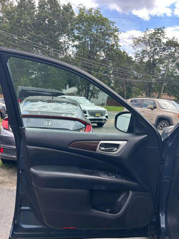 used 2014 Nissan Pathfinder car, priced at $8,991