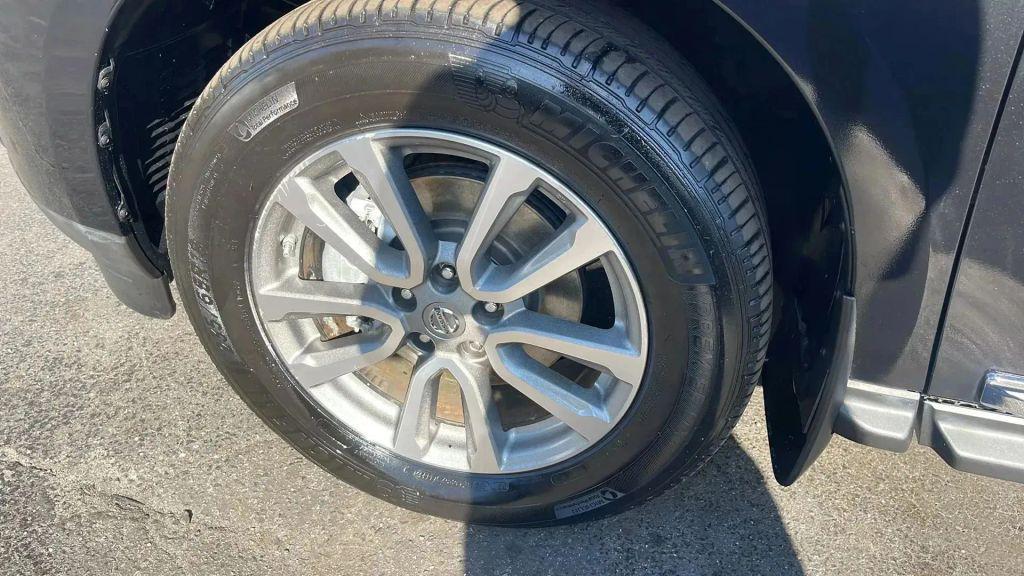 used 2015 Nissan Pathfinder car, priced at $7,991