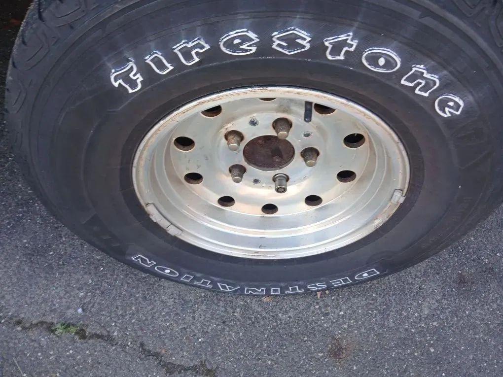 used 1995 Ford F-150 car, priced at $3,991
