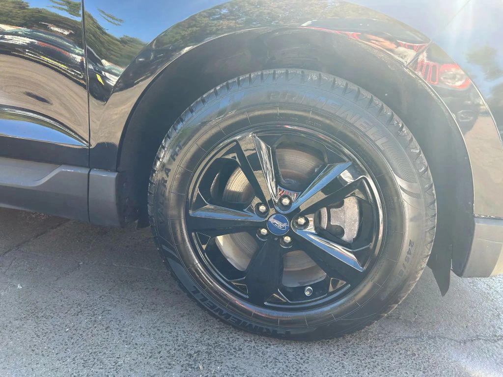 used 2021 Ford Edge car, priced at $18,991