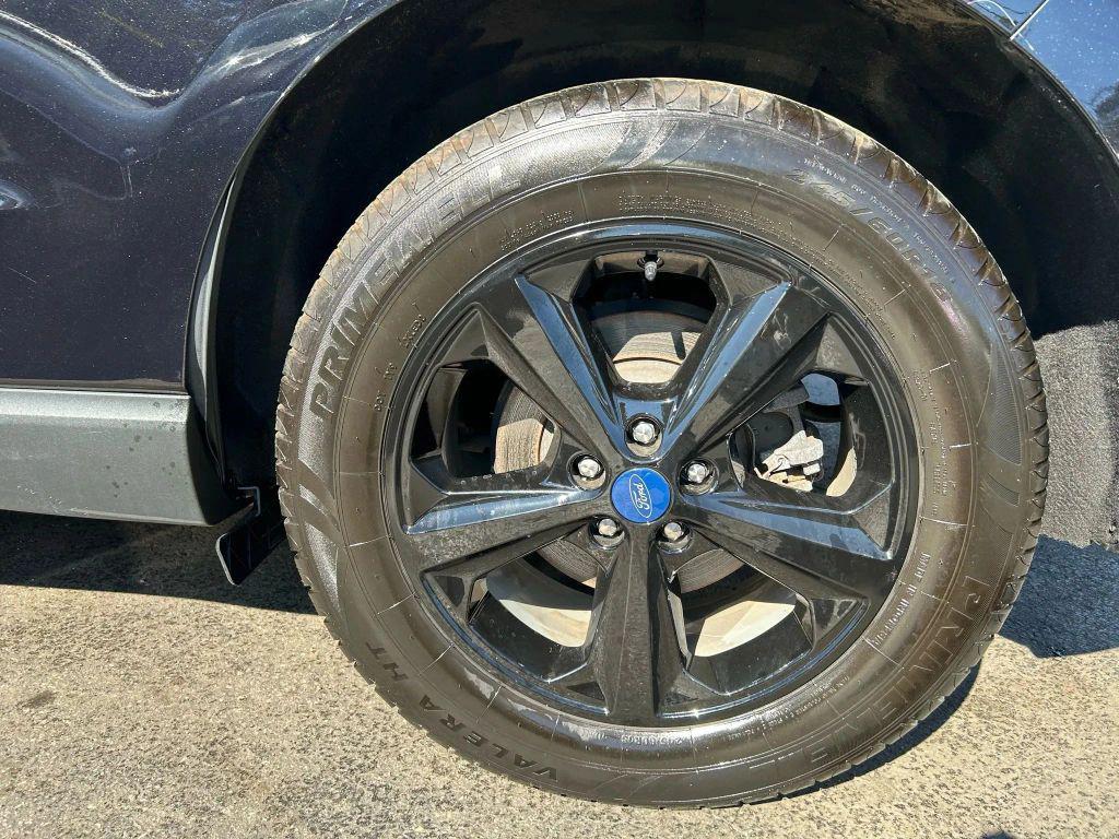 used 2021 Ford Edge car, priced at $18,991