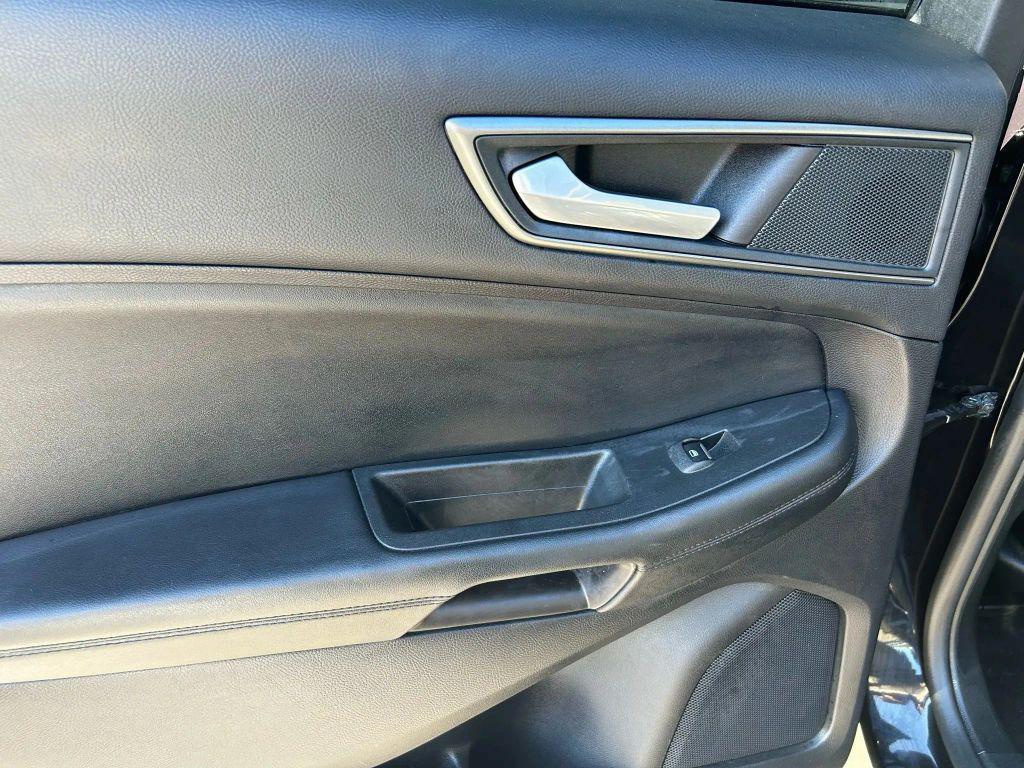 used 2021 Ford Edge car, priced at $18,991