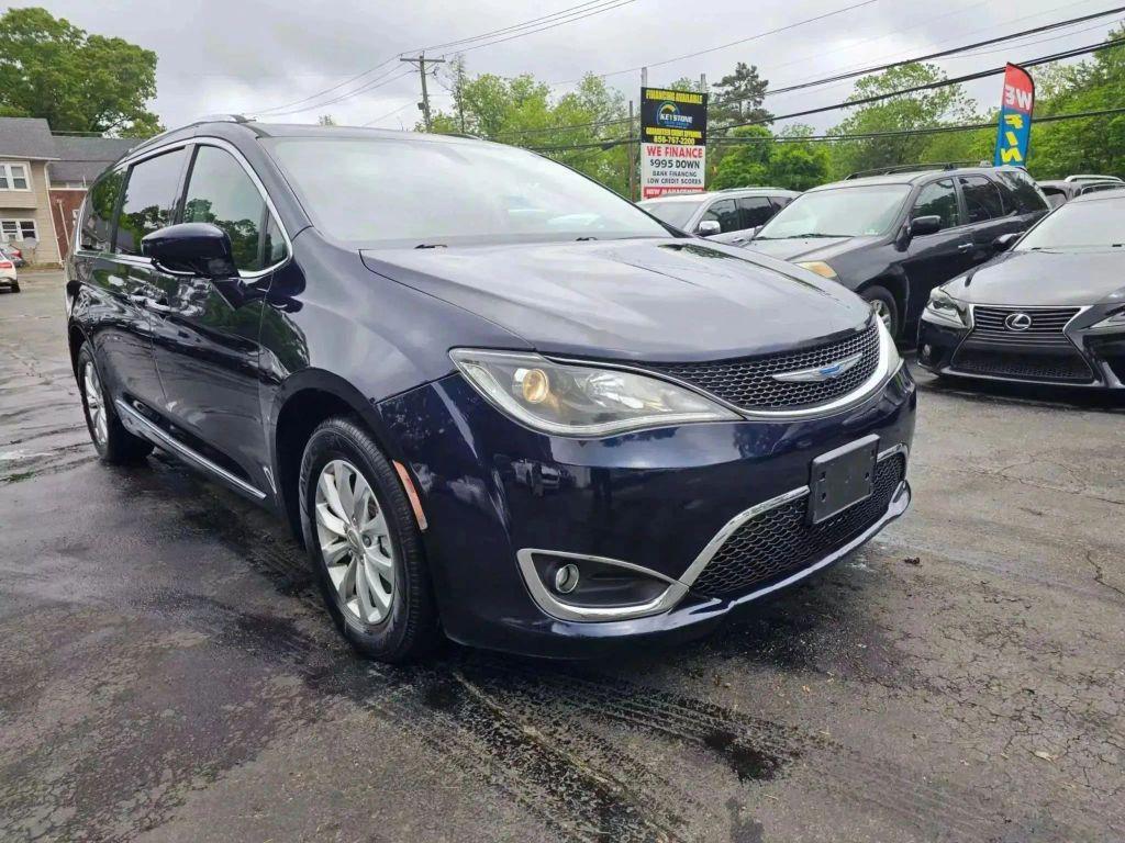 used 2018 Chrysler Pacifica car, priced at $11,920