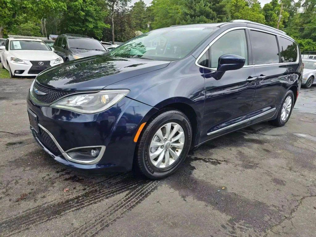 used 2018 Chrysler Pacifica car, priced at $11,920