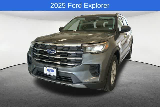 new 2025 Ford Explorer car, priced at $43,980