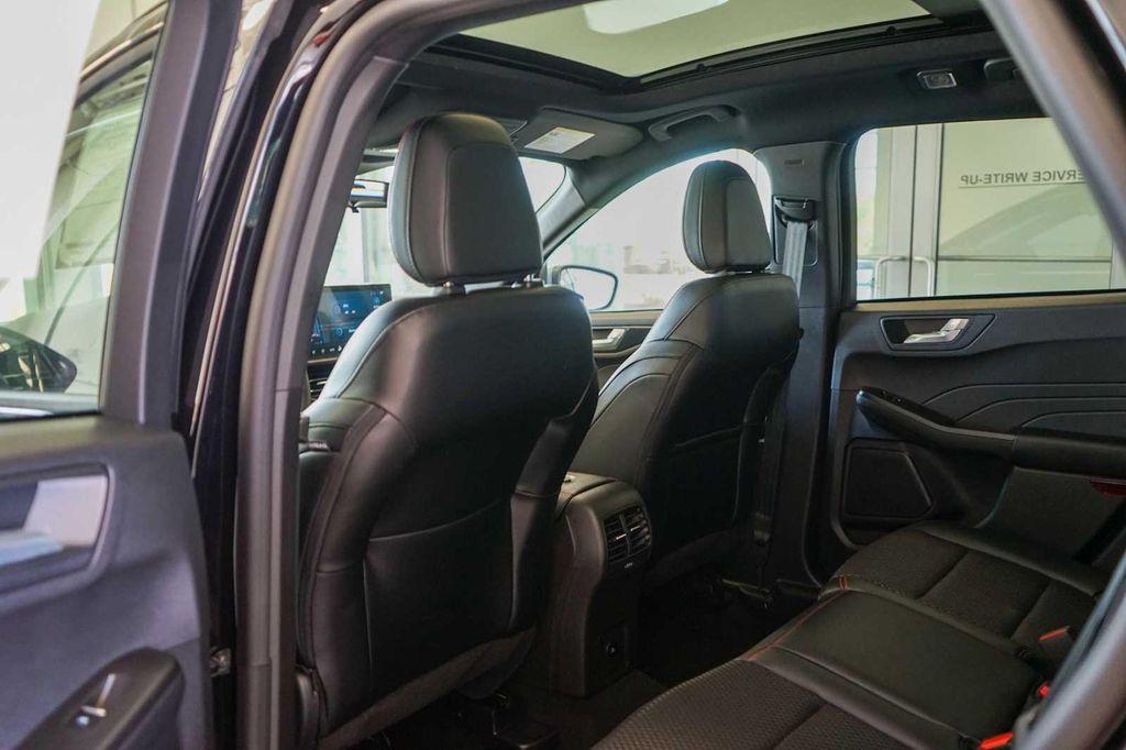 new 2024 Ford Escape car, priced at $35,995