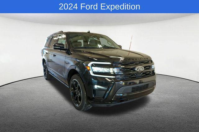 new 2024 Ford Expedition car, priced at $70,196