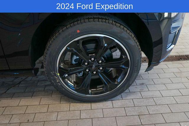 new 2024 Ford Expedition car, priced at $70,196